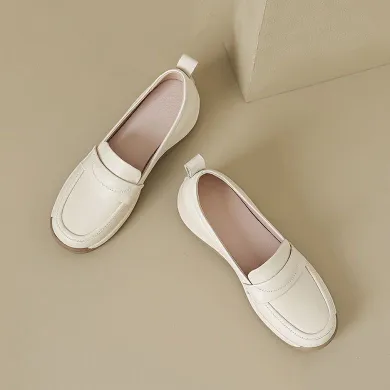 MOON LIGHT FEMALE LOAFER